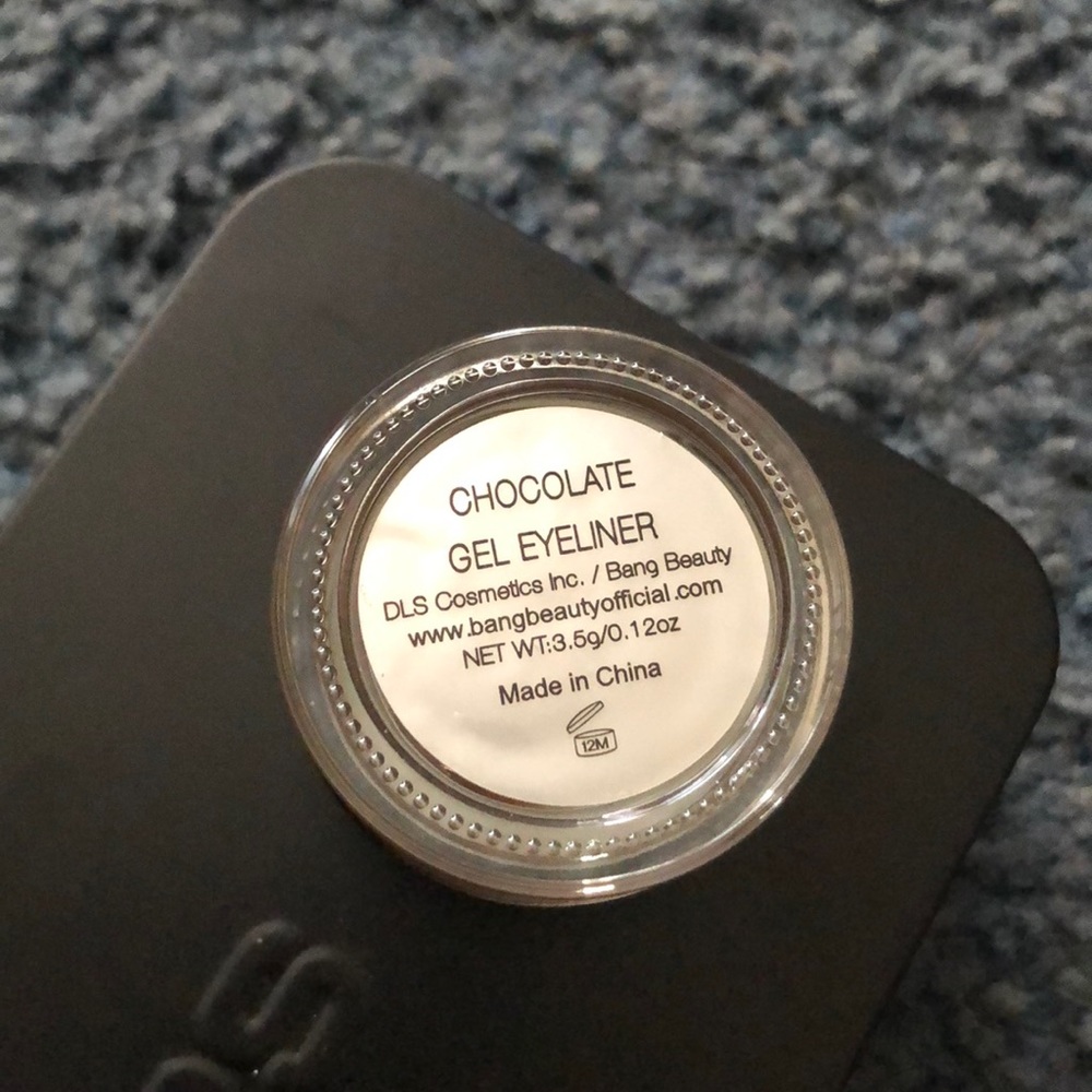 Chocolate Gel Eyeliner